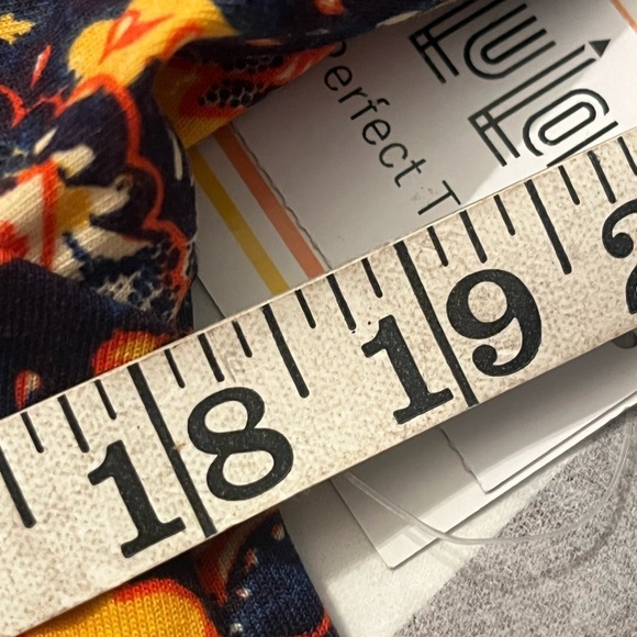 LuLaRoe Perfect T Top Mini Dress  Sz M Women - Picture 4 of 4